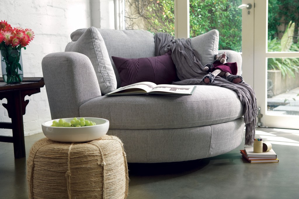 Plush Snuggle Swivel Chair