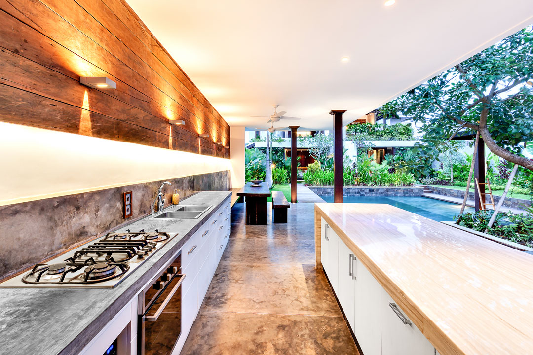 Alfresco Kitchen